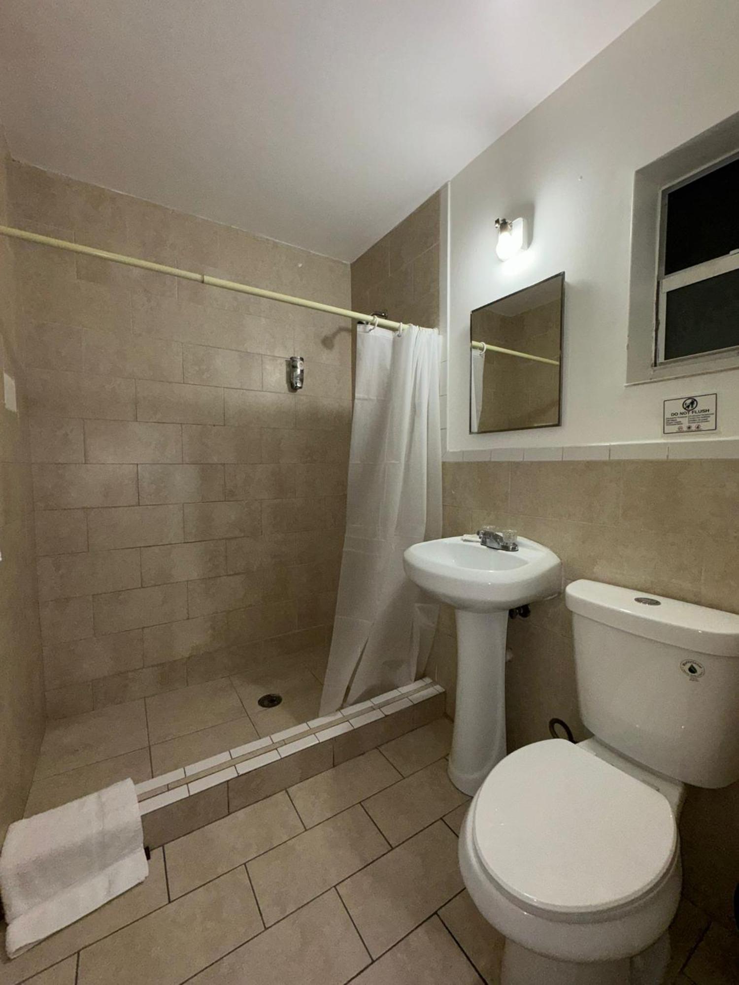 Hotel Rainbow - Miami - Little Havanna 外观 照片