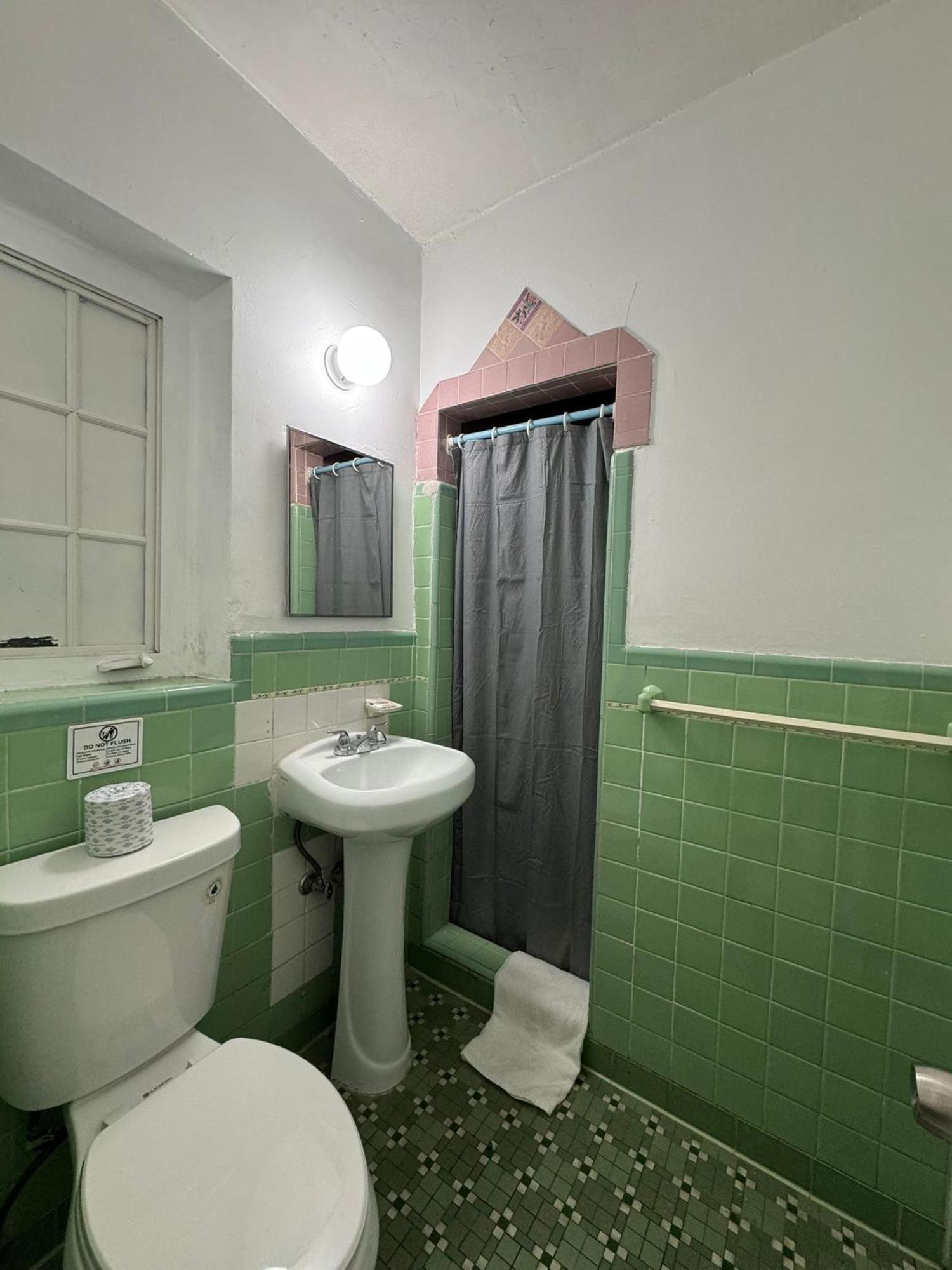 Hotel Rainbow - Miami - Little Havanna 外观 照片